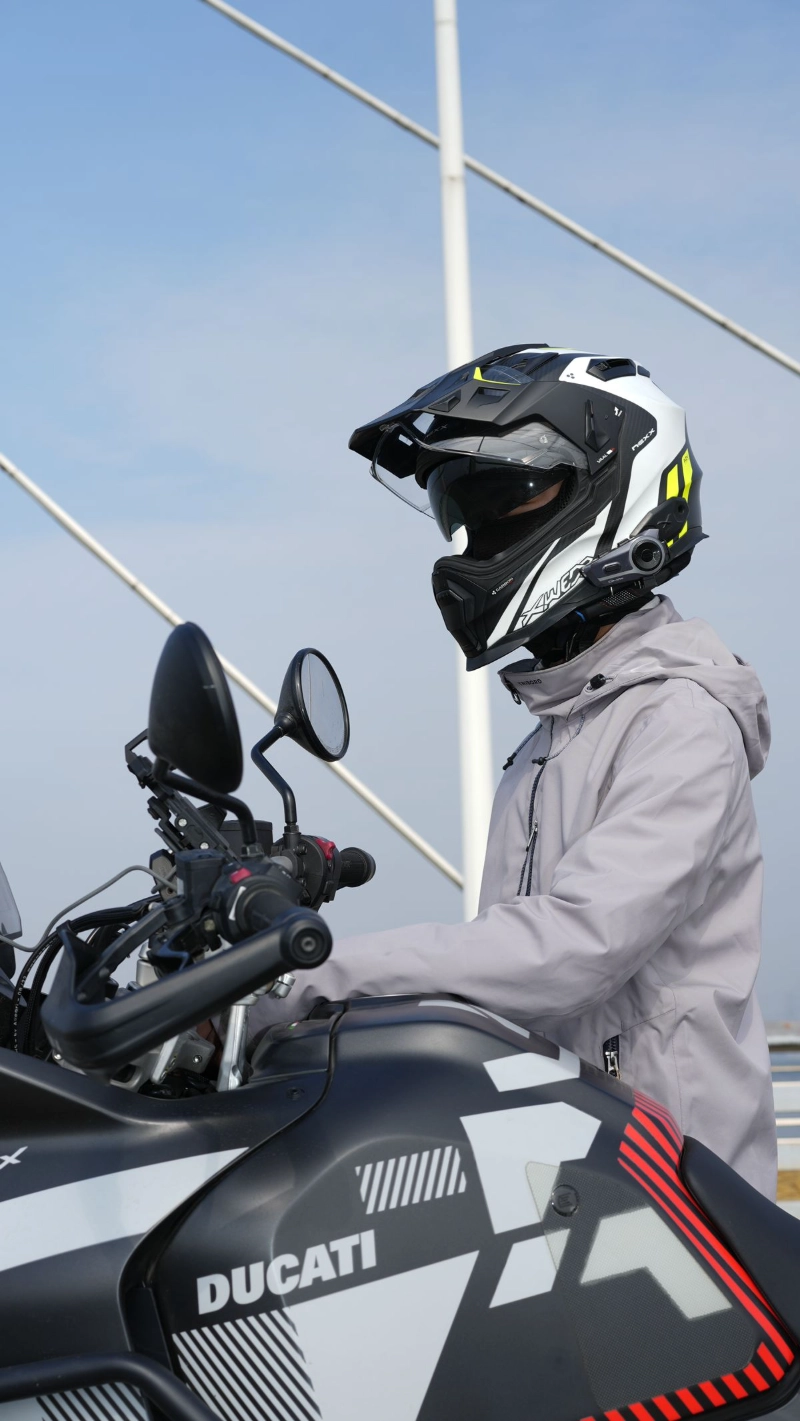 OEM/ODM Helmet Bluetooth Headset Supplier